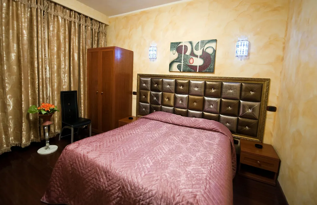 Hotel Bengasi-1
